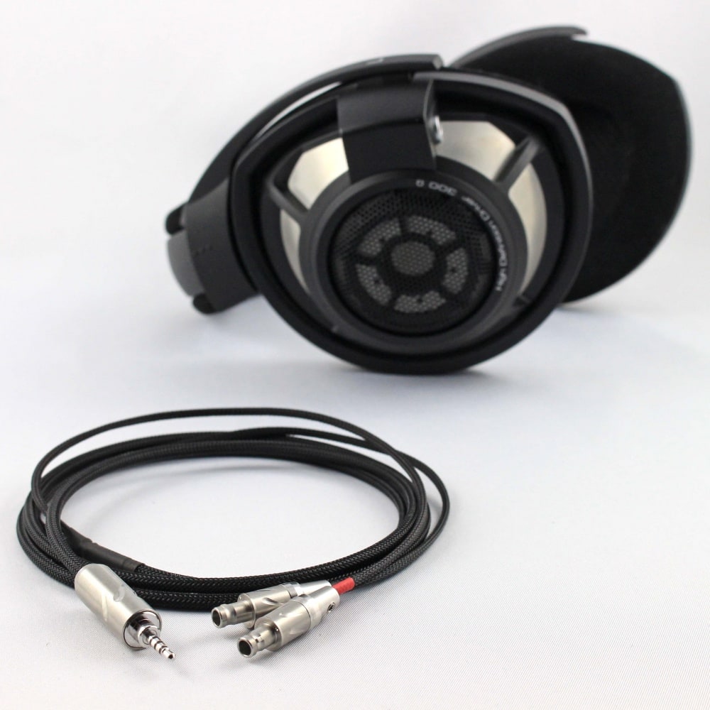 Custom headphone cable with Sennheiser HD 800 connectors